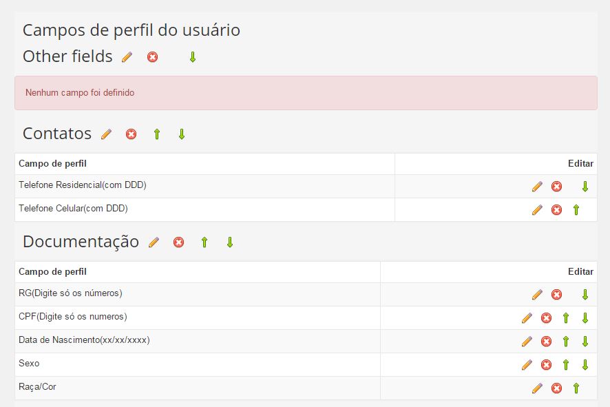 Como incluir campos adicionais no upload de alunos ao Moodle?